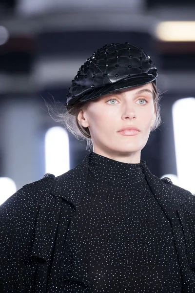 Look 21